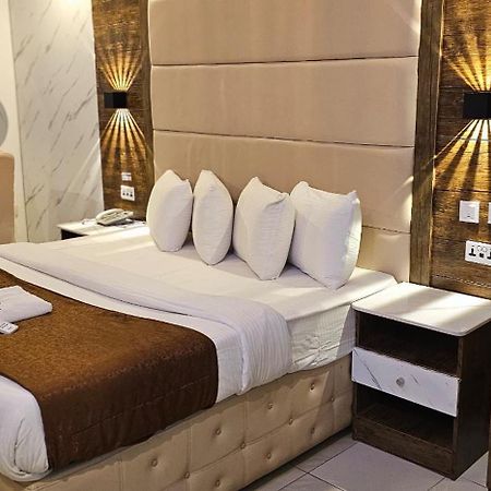 Presken Hotels Ikoyi Lagos Eksteriør bilde